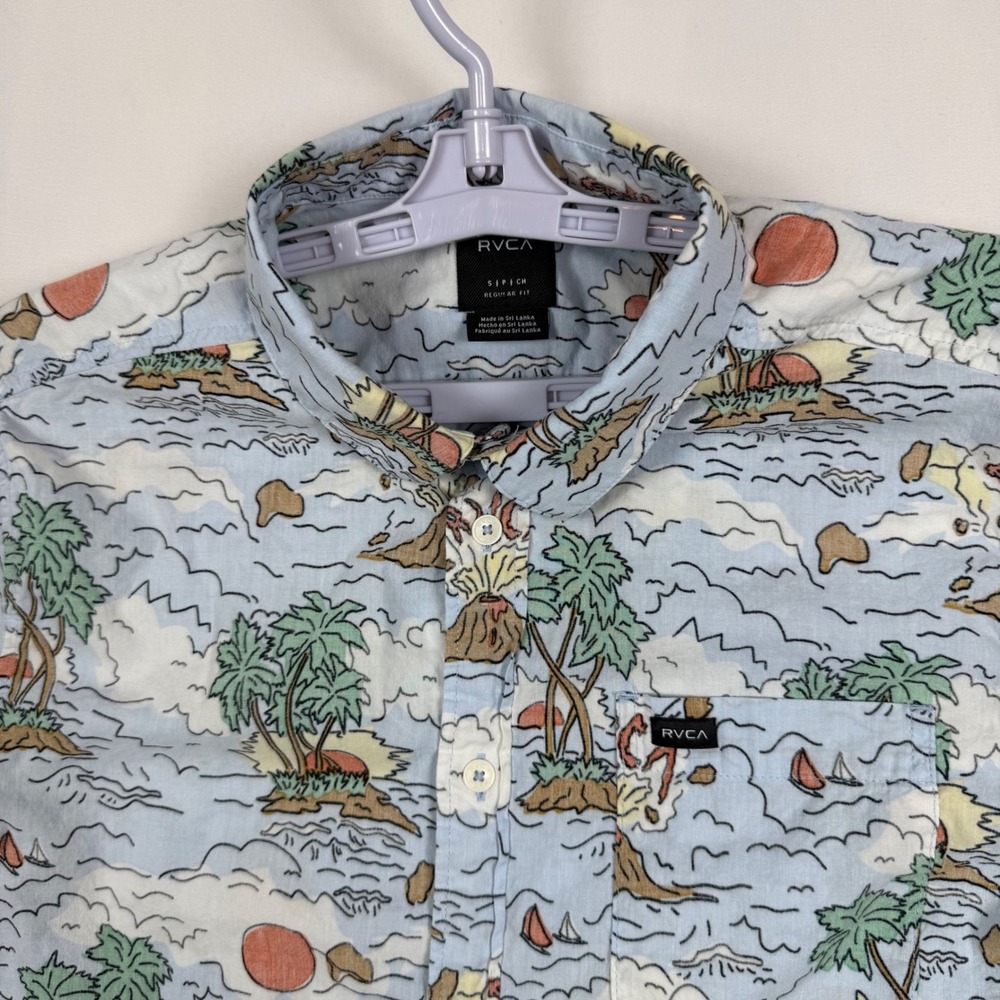 RVCA Mens Small Regular Fit Tropical Volcano Island Print Button Down Shirt Blue
